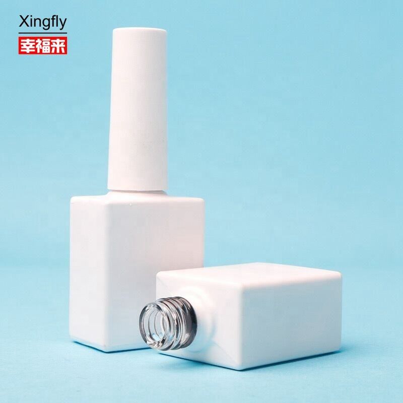 Botella de gel de 10 ml de color cuadrado polaco con tapa de plástico